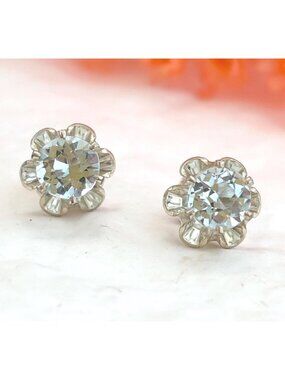 Aquamarine Accented Scalloped 925 Sterling Silver Vintage Stud Earrings